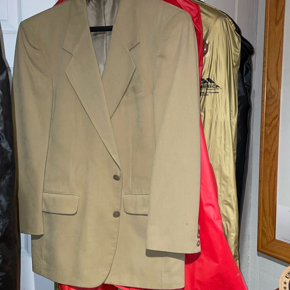 Vintage tan like suede men’s custom sport coat, EXCELLENT CONDITION